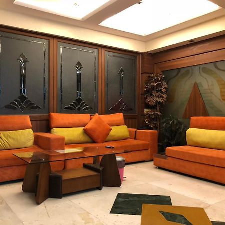 Hotel Antique - Colaba Мумбаи Экстерьер фото
