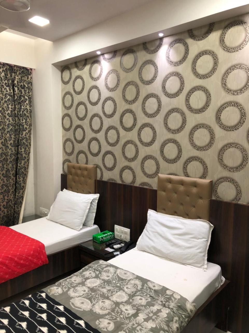 Hotel Antique - Colaba Мумбаи Экстерьер фото
